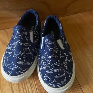 Old navy shoes
